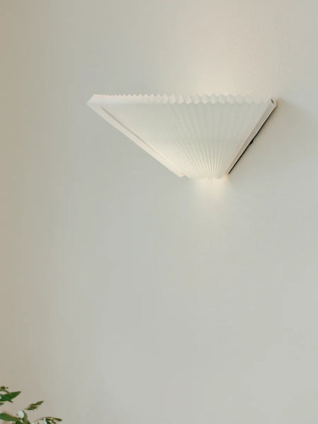 Nebra Wandlampe von New Works - 2 - Jacobsen Plus