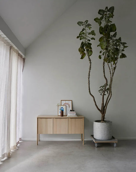 Skagerak Jut Cabinet von Fritz Hansen - Geölte Eiche - Jacobsen Plus