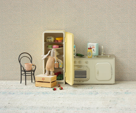 Miniature køleskab - Mint fra Maileg - 2 - Jacobsen Plus