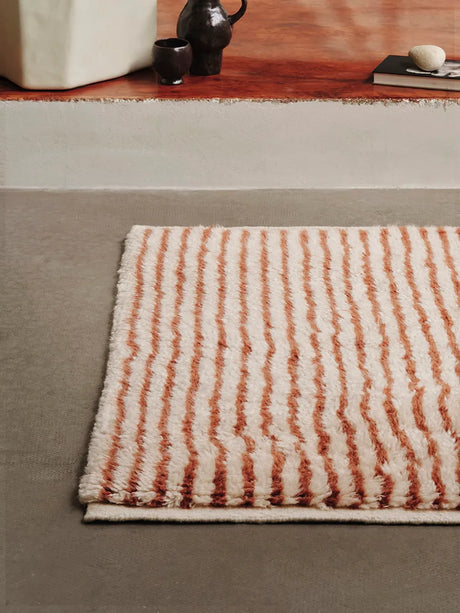 Kami Knotted Rug, red brown von Ferm Living - 80 x 120 cm - Jacobsen Plus