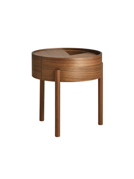 Arc Side Table fra Woud - Walnut - Jacobsen Plus