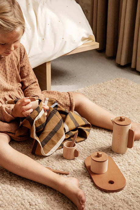 Toro Tea Set von Ferm Living - 3 - Jacobsen Plus