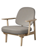 Fred Lænestol, lakeret eg fra Fritz Hansen - Christianshavn / LIGHT BEIGE (1120) - Jacobsen Plus