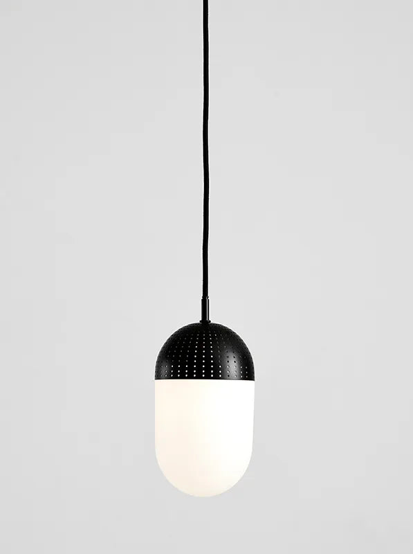 Dot Pendant von Woud - Groß / Schwarz - Jacobsen Plus