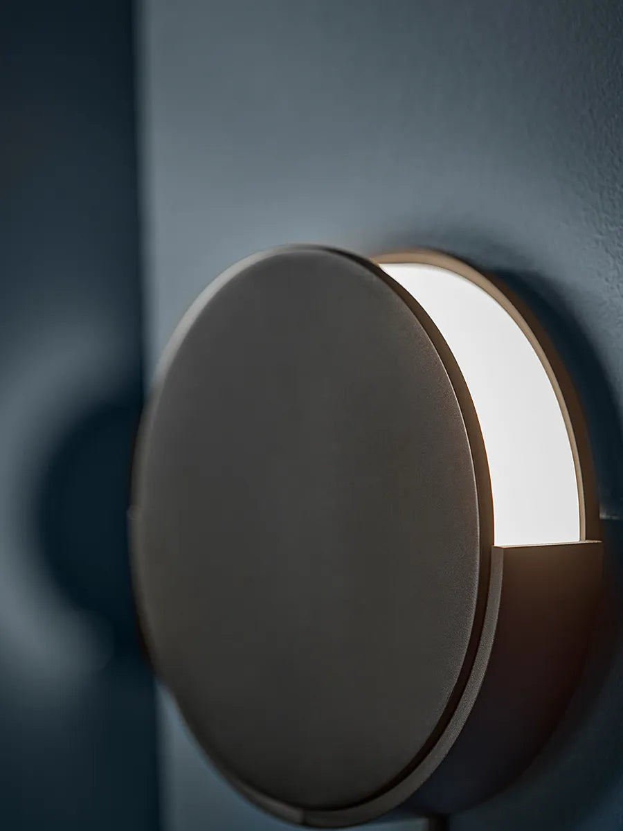 Rotate Wandlampe von Frandsen - 6 - Jacobsen Plus