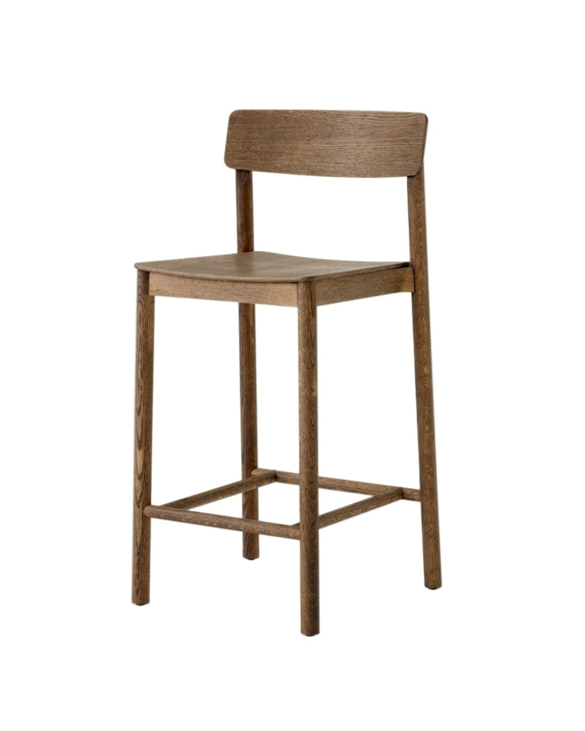 Betty TK13 Counter barstol fra &Tradition - Røget Eg - Jacobsen Plus