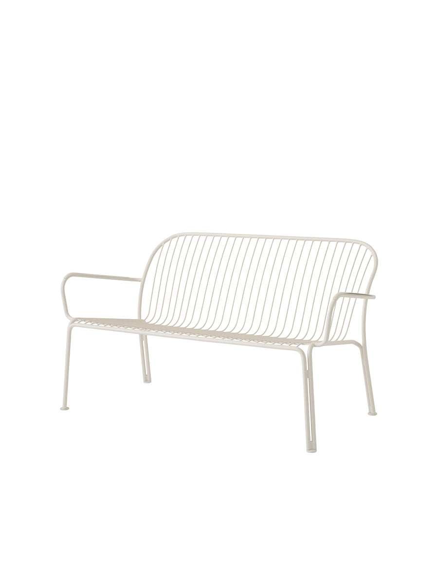 Thorvald SC110 Loungesofa fra &Tradition - Ivory - Jacobsen Plus