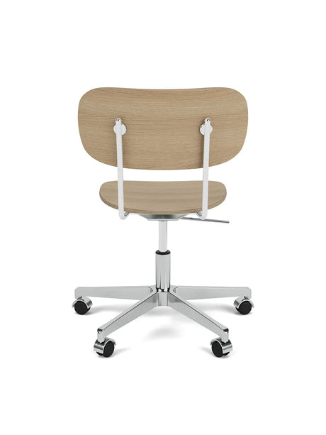 Co Task Chair u. Armlehne, Furnier von Audo Copenhagen - Natur-Eiche - Jacobsen Plus