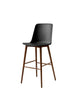 Rely HW133 Bar Chair, walnut fra &Tradition