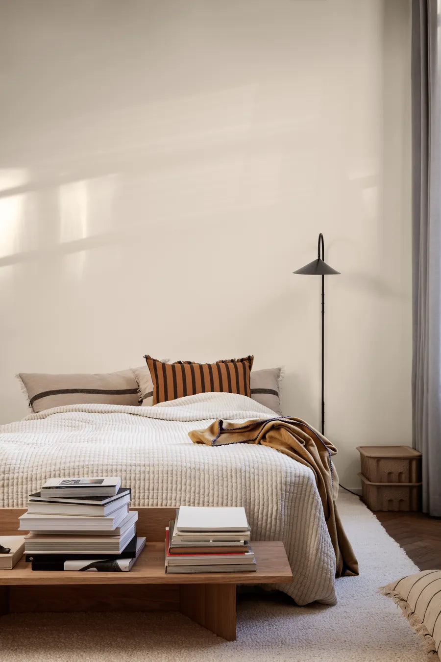 Oblique Bench fra Ferm Living - 1 - Jacobsen Plus