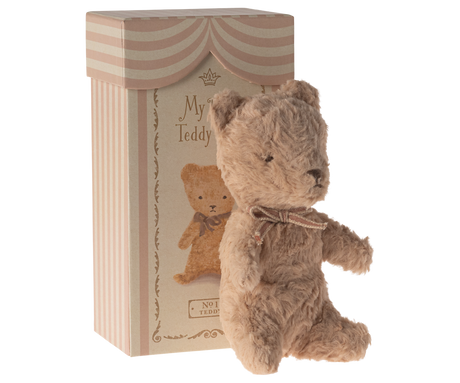 Mein erster Teddy von Maileg - Pulver - Jacobsen Plus