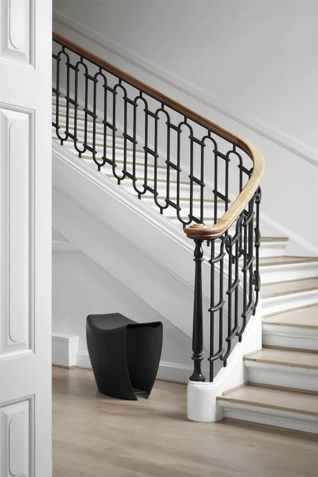 Gallery Stool von Hans Sandgren Jakobsen - 1 - Jacobsen Plus