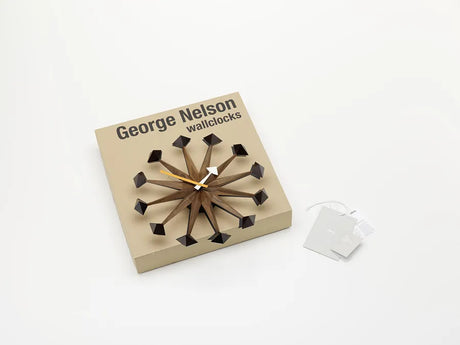 Polygon Clock von Vitra - 4 - Jacobsen Plus