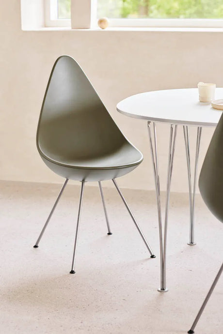 3110 Drop™ Stuhl af Arne Jacobsen - Kunststoff / Weiß / Weiß - Jacobsen Plus