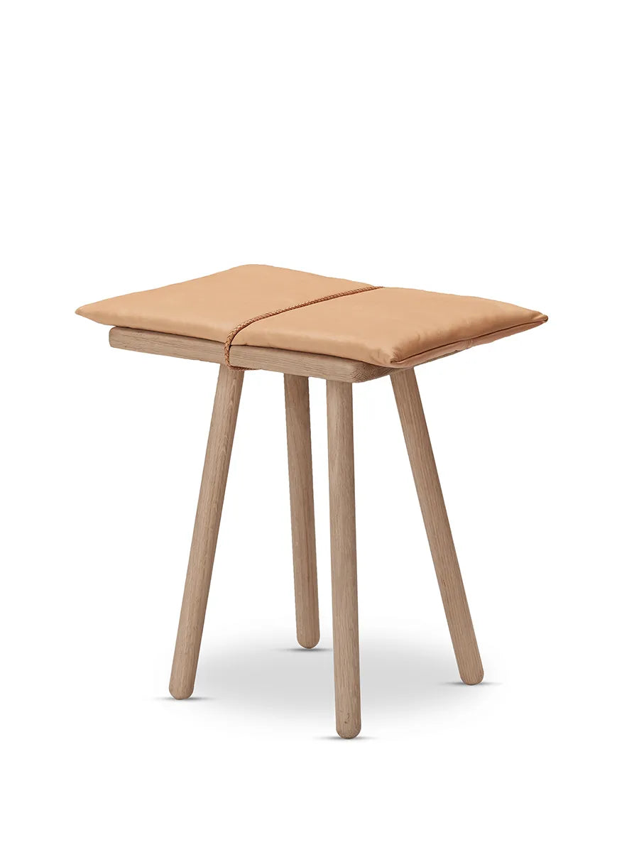 Skagerak Georg Jubiläumshocker von Fritz Hansen - 1 - Jacobsen Plus