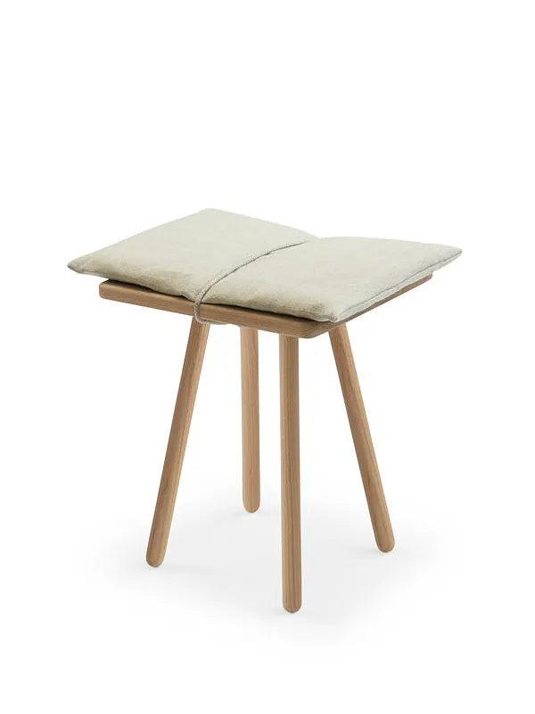 Skagerak Georg Hocker von Fritz Hansen - Eg (Leinen-Faserwatte) - Jacobsen Plus