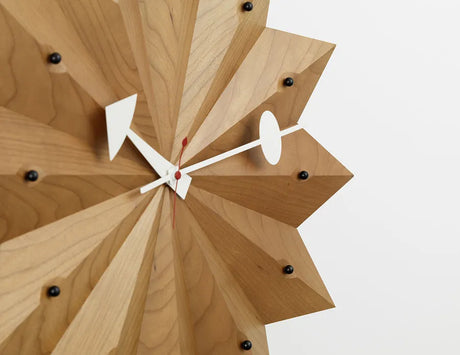 Fan Clock von Vitra - 2 - Jacobsen Plus
