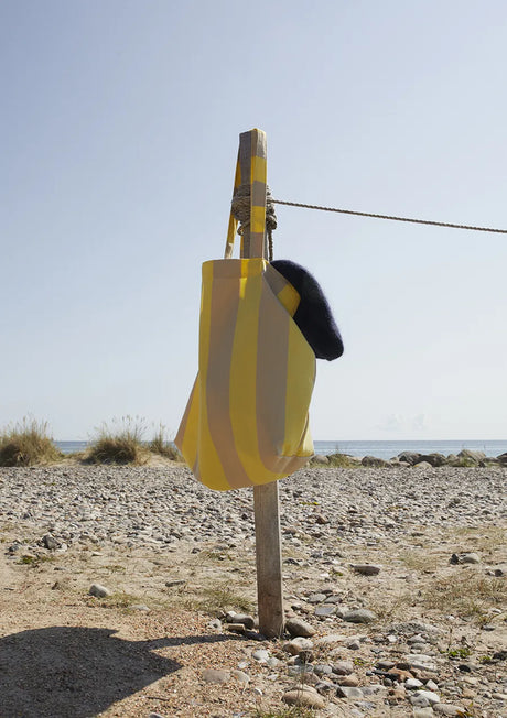 Skagerak Drachmann Jubiläum Tote Bag, lemon/sand von Fritz Hansen - 3 - Jacobsen Plus