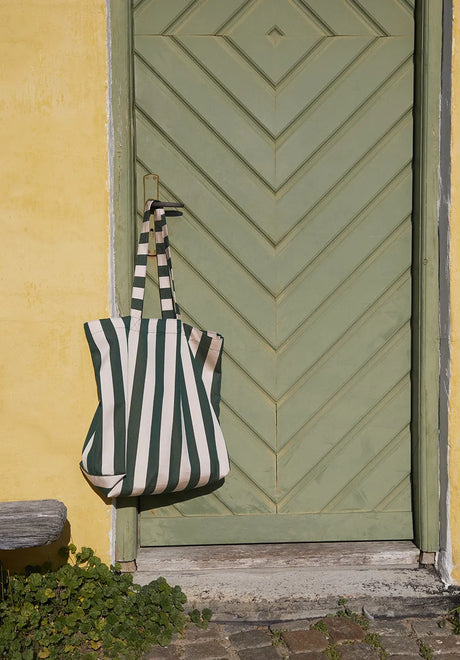 Skagerak Drachmann Jubiläums Tote Bag, light apricot/dark green von Fritz Hansen - 2 - Jacobsen Plus