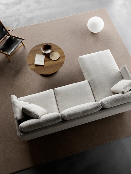 Calmo 3-Personen Sofa m. Chaiselongue, Sunniva 717 von Fredericia Furniture - 4 - Jacobsen Plus