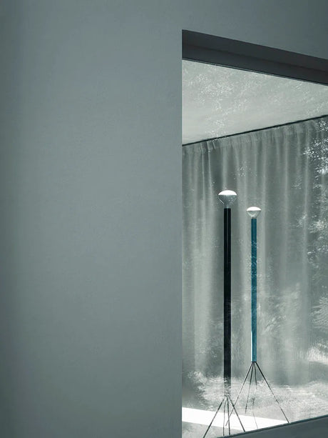 Luminator Stehleuchte von Flos - 1 - Jacobsen Plus
