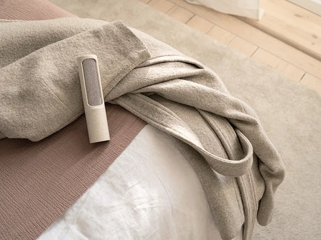 Lint Brush, Beige von Steamery Stockholm - 3 - Jacobsen Plus