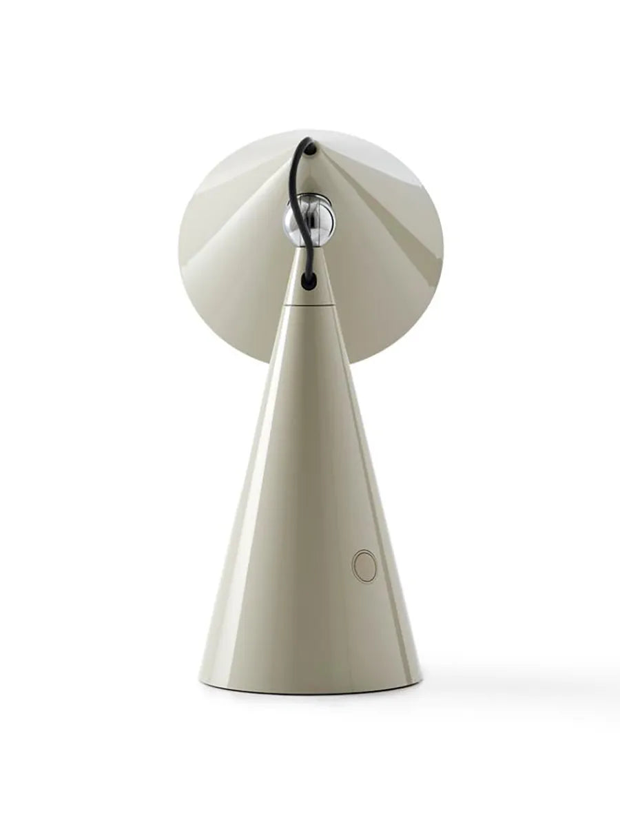 Pose Portable Tischleuchte von Tom Dixon - 11 - Jacobsen Plus