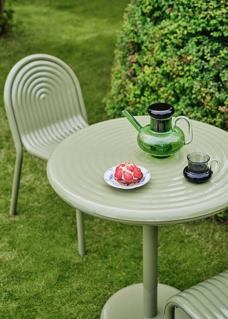 Groove Outdoor-Café-Tisch von Tom Dixon - Moos - Jacobsen Plus