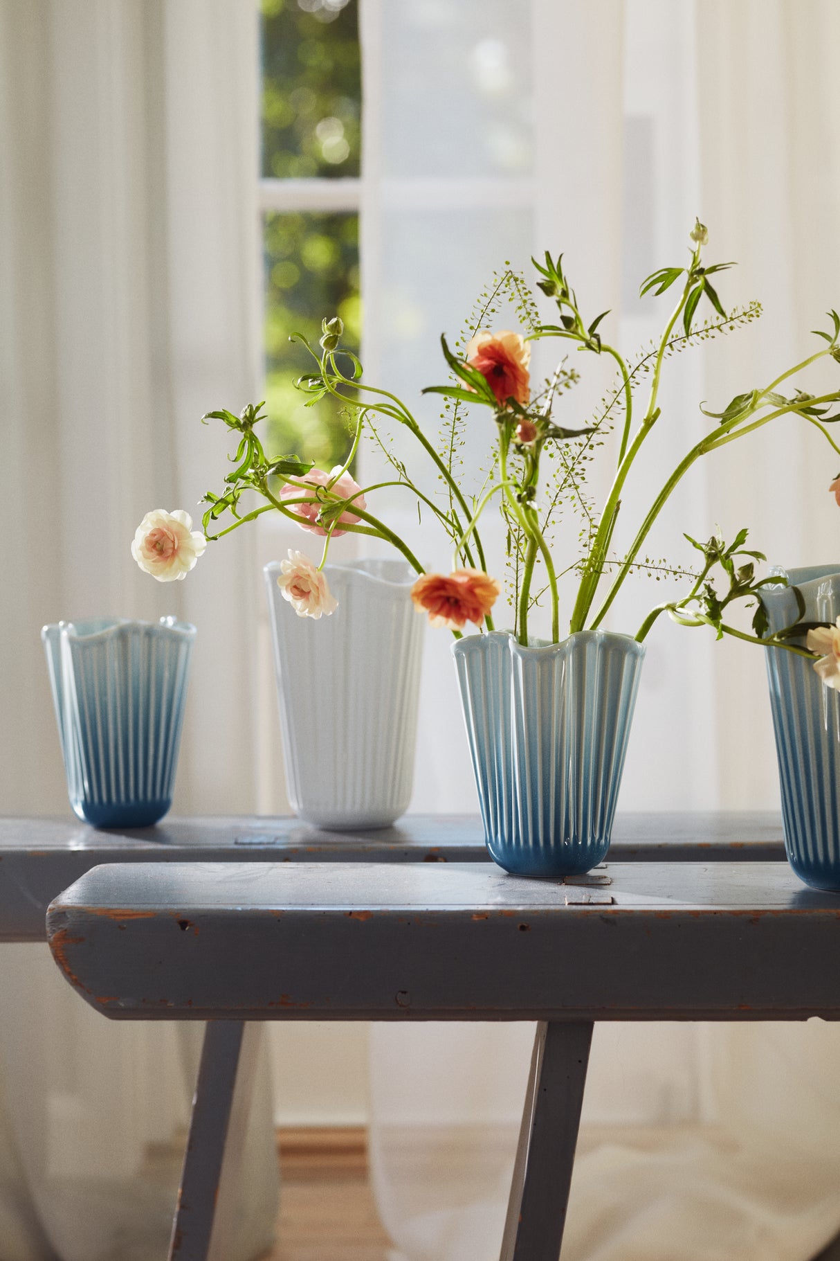 Hammershøi Unfold vase, blå fra Kähler - 5 - Jacobsen Plus