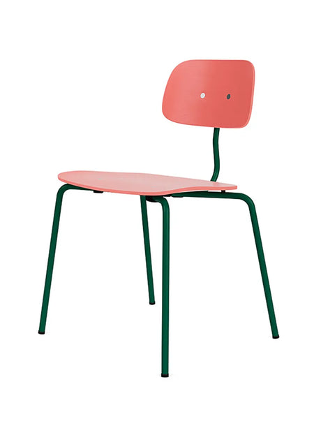 Kevi 2060 Stuhl in Rhubarb von Montana - 136 Pine - Jacobsen Plus
