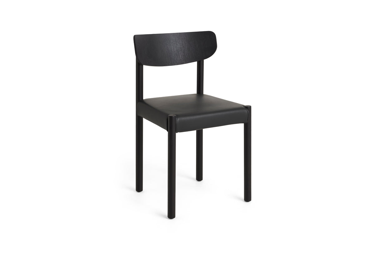 Pack Chair 11, schwarz lackiert Eiche von HAY - Sitzfläche: Grano Schwarz - Schwarz lackierte Eiche - Jacobsen Plus