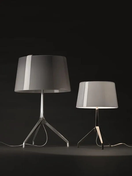 Lumiere XXS/XXL Tischleuchte von Foscarini - Aluminiumrahmen / Weiß / Small mit Lichtdimmer - Jacobsen Plus