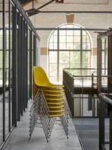 Eames Plastic Side Chair DSS, stabelbar fra Vitra - 2 - Jacobsen Plus