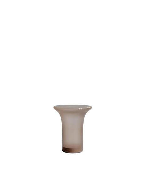 Trumpet Table, Tall fra 101 Copenhagen - Smoked Desert - Jacobsen Plus