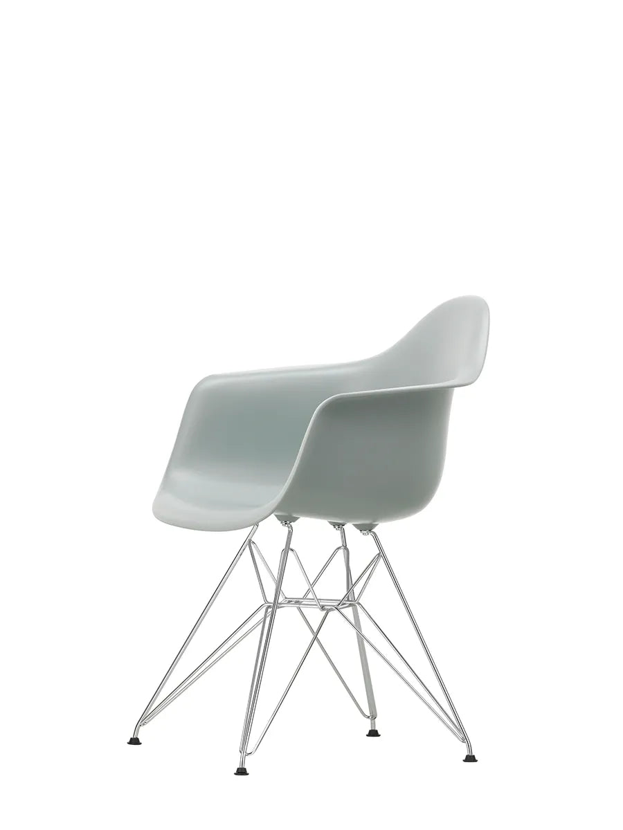 Eames Plastic Armchair DAR, verchromt von Vitra