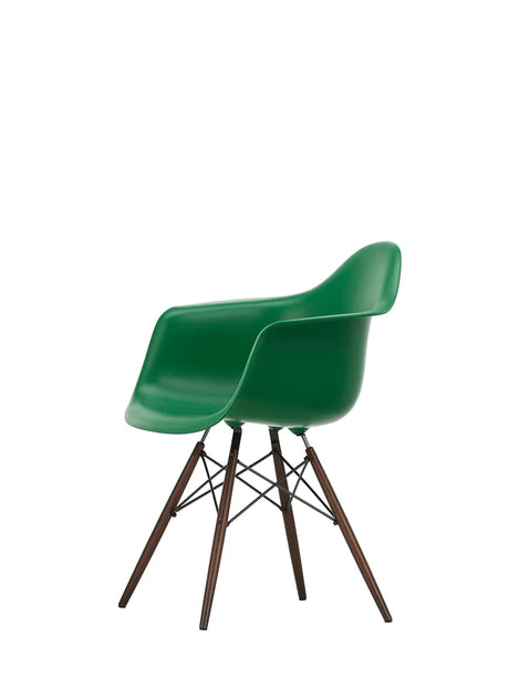 Eames Plastic Armchair DAW, dunkel gebeiztes Ahornholz von Vitra - Mustard - Jacobsen Plus