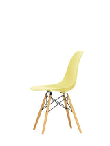 Eames Plastic Side Chair DSW, ahorntræ fra Vitra - 4 - Jacobsen Plus