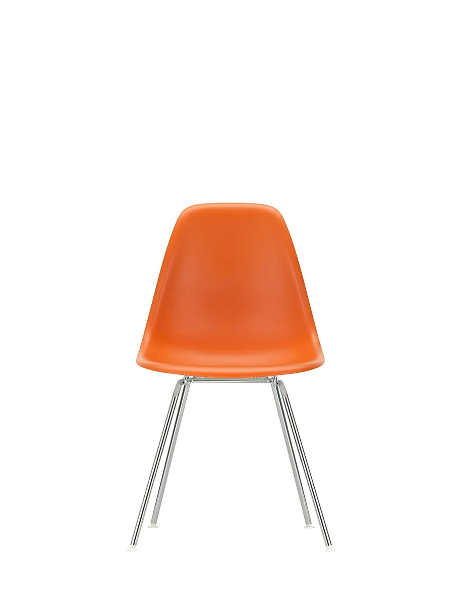 Eames Plastic Side Chair DSX, forkromet fra Vitra