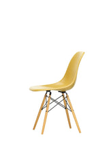Eames Fiberglass Chair DSW, lys ahorn fra Vitra - 12 - Jacobsen Plus