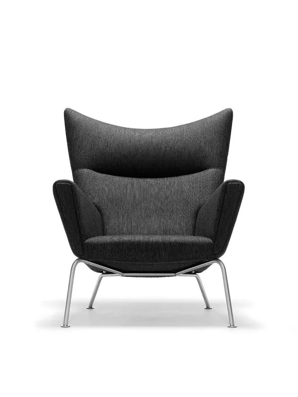 CH445 Wing Chair von Hans J. Wegner - 1 - Jacobsen Plus