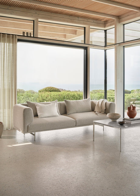 Vipp - Chimney 3-Sitzer-Sofa - Bark - Schwarz pulverbeschichtet Gestell - Jacobsen Plus