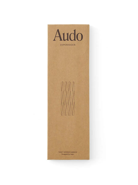 Twist Tapered Kerzen, Satz á 4 Stk. von Audo Copenhagen - Warm - Jacobsen Plus