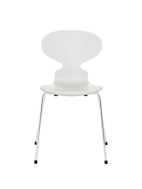 3101 Myren Stuhl lackiert von Arne Jacobsen - Weiß / Krom - Jacobsen Plus