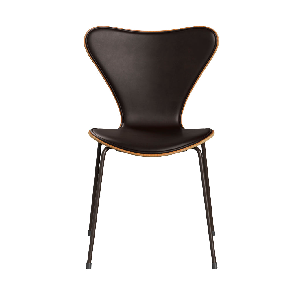 Fritz Hansen - 3107 stol, naturfiner og forsidepolstret i Grace læder - Kirsebær - Mørk brun læder - Brown Bronze stel - Jacobsen Plus
