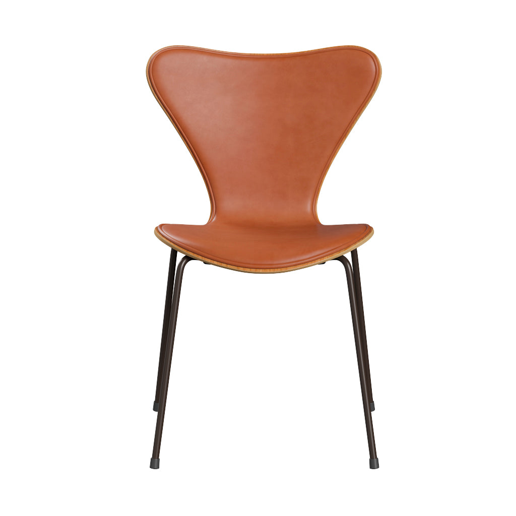 Fritz Hansen - 3107 stol, naturfiner og forsidepolstret i Grace læder - Kirsebær - Valnød læder - Brown Bronze stel - Jacobsen Plus