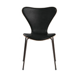 Fritz Hansen - 3107 stol, naturfiner og forsidepolstret i Grace læder - Mørkbejdset eg- Sort læder - Brown Bronze stel - Jacobsen Plus