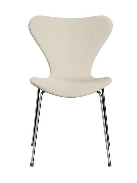 3107 Serie 7, vollgepolstert von Arne Jacobsen - Hallingdal / 100 Off white - Jacobsen Plus