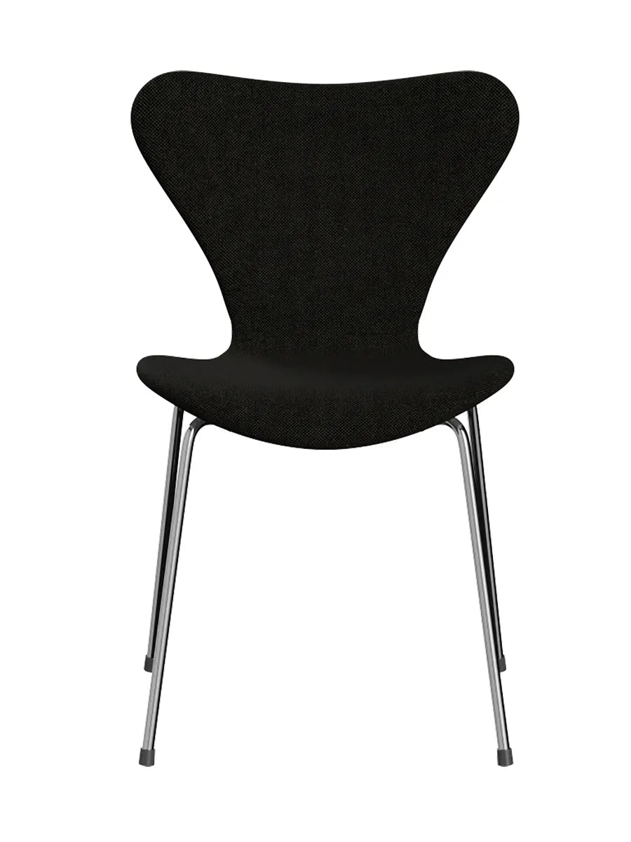 3107 Serie 7, vollgepolstert von Arne Jacobsen - Hallingdal / 173 Schwarz-Grau - Jacobsen Plus