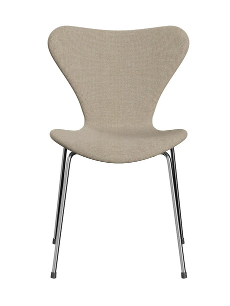 3107 Serie 7, vollgepolstert von Arne Jacobsen - Hallingdal / 200 Sand - Jacobsen Plus