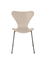 3107 Serie 7 Stuhl lackiert von Arne Jacobsen - Hellbeige / Braune Bronze - Jacobsen Plus